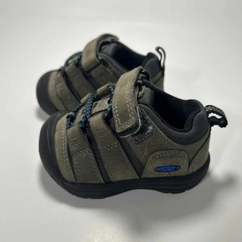 KEEN Newport Shoe Infant 4 Brown‎ Leather Hiking Shoes Kids Hook Loop